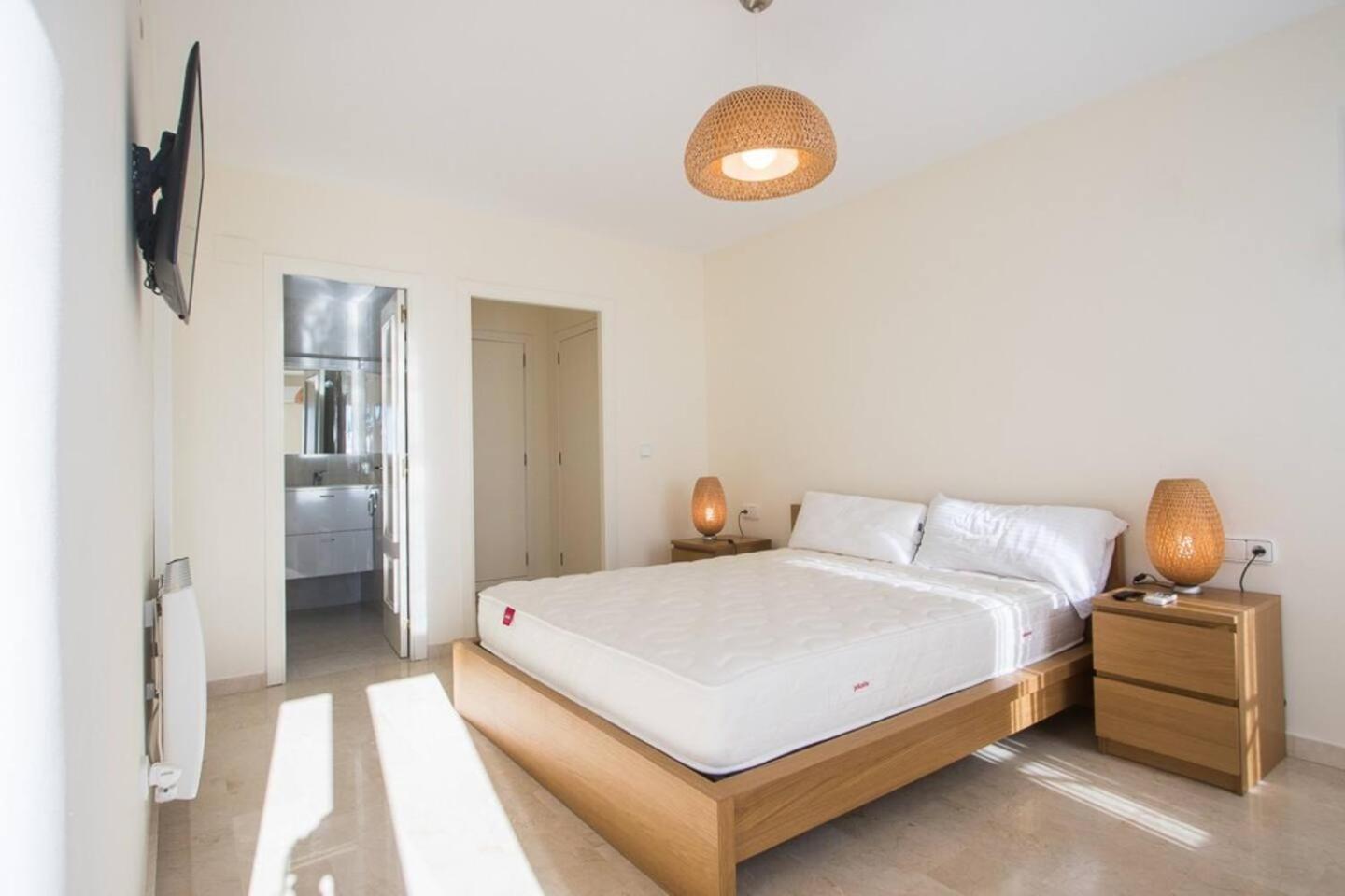 Asia Gardens Villa With Private Pool In Benidorm 卡拉德费斯特拉特 外观 照片